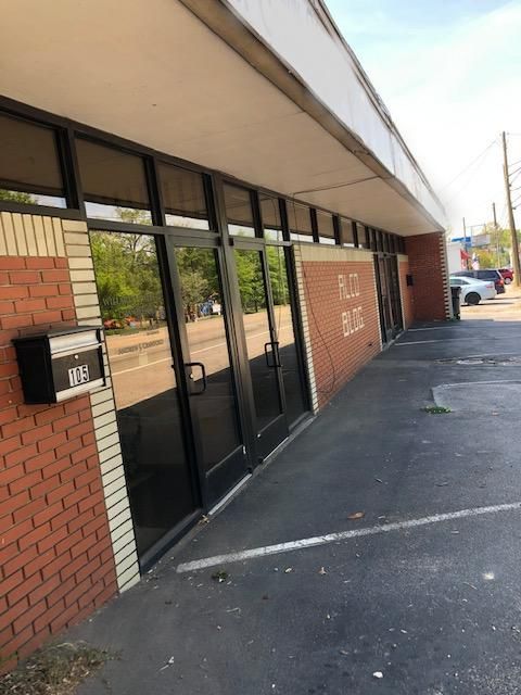 Fountain City Office Building on Broadway: 5344 N Broadway St, Knoxville, TN 37918